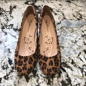 CL by Laundry shoes size 8